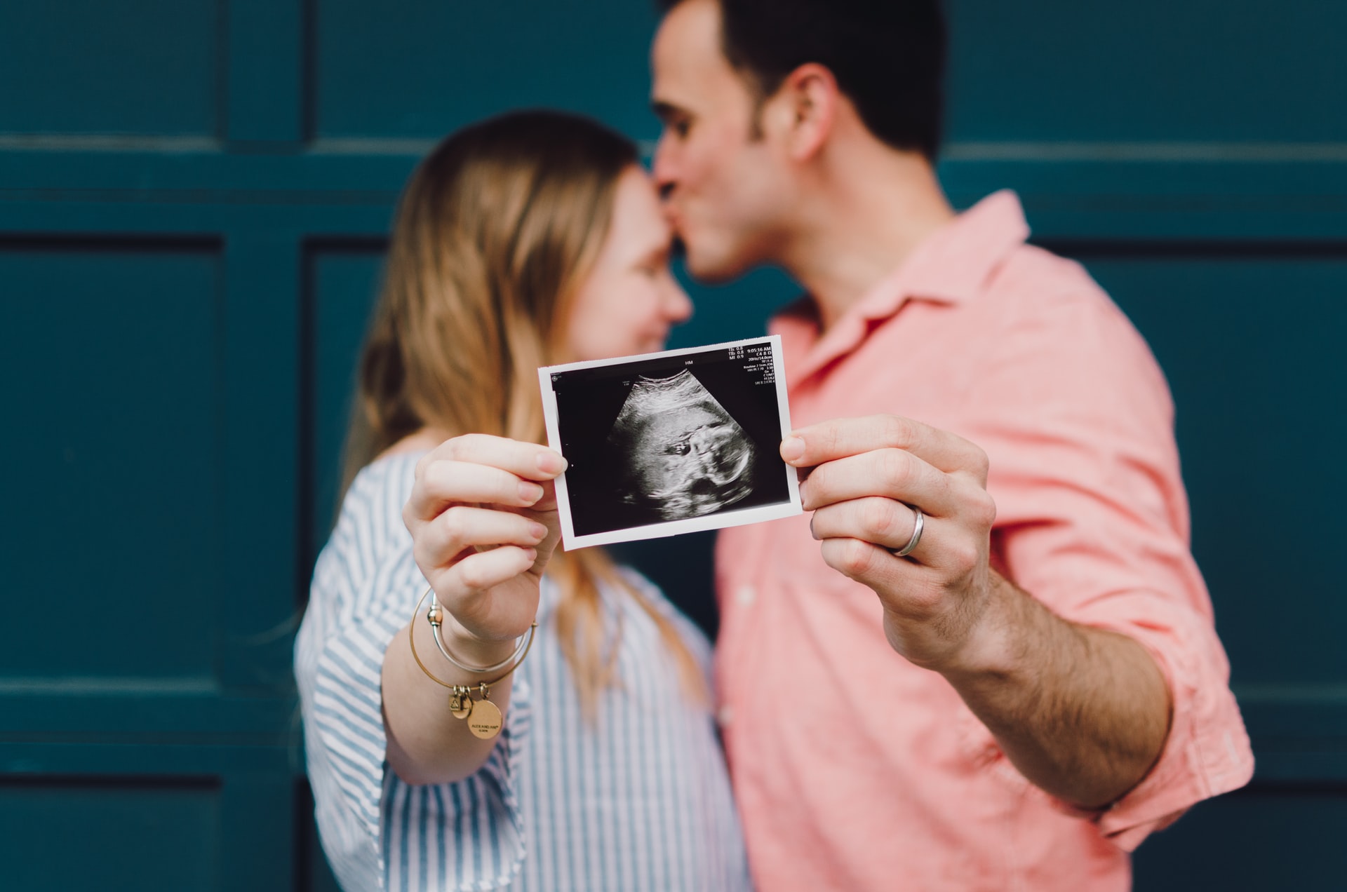 The Great Pregnancy Reveal When Should You Announce Pregnancy 